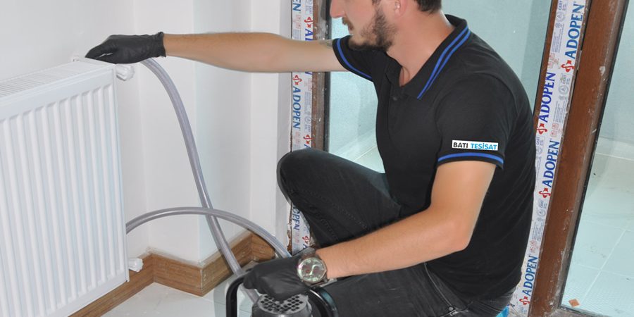 Çerkezköy Acil Su Tesisatçısı – 7/24 Hızlı Servis Çerkezköy Acil Su Tesisatçısı ekibi, gece su baskını çağrısına 7/24 anında müdahale için hazır bekliyor.